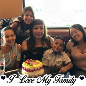 Meet your Posher, Nilsa